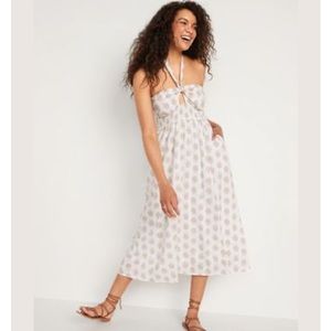 Old Navy Halter Keyhole Maxi Dress